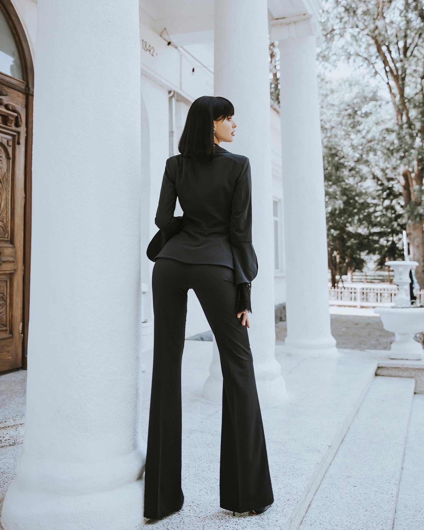 Pants Suit "Louise" with French Lace